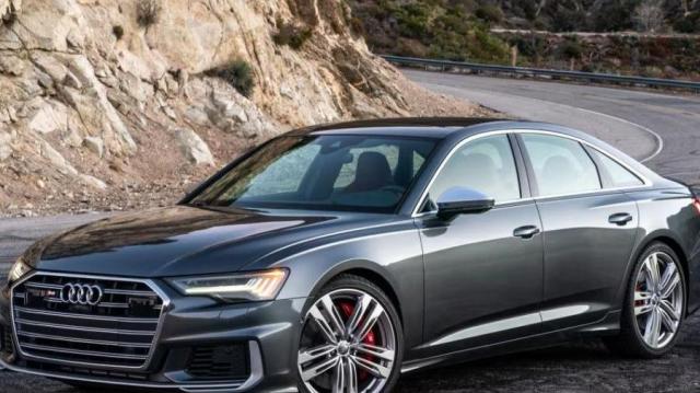Audi S6 scura