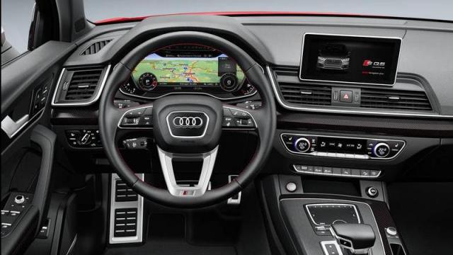 Audi SQ5 2019 interni