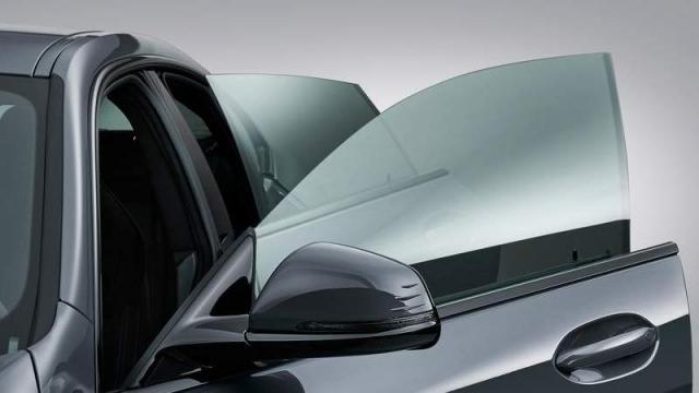 BMW Serie 2 Gran Coupé finestrini senza cornici