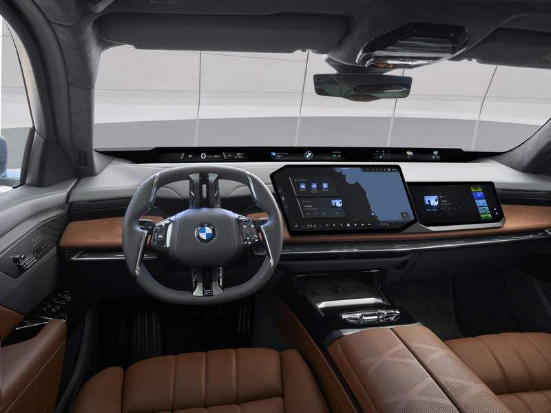 BMW i7 volante