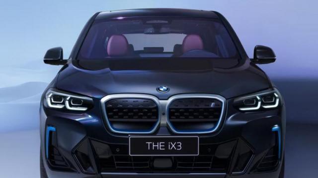 BMW IX3 frontale