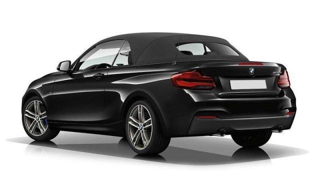 BMW M2 Cabrio tre quarti posteriore