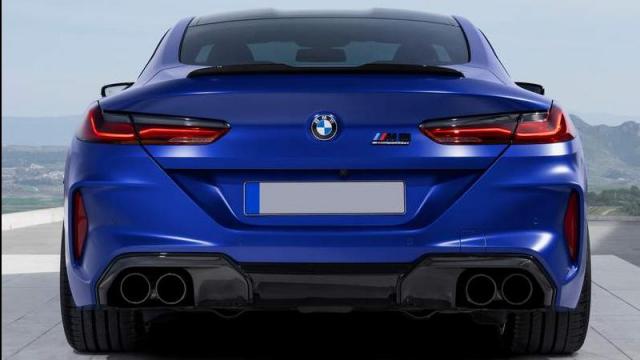 BMW M8 Coupé posteriore