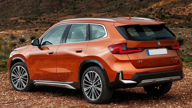 BMW Nuovo X1 posteriore