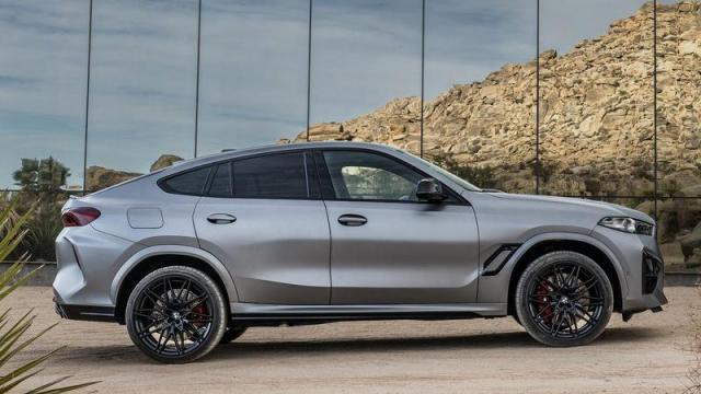 BMW X6 M profilo