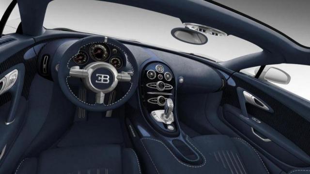 Bugatti Veyron interni