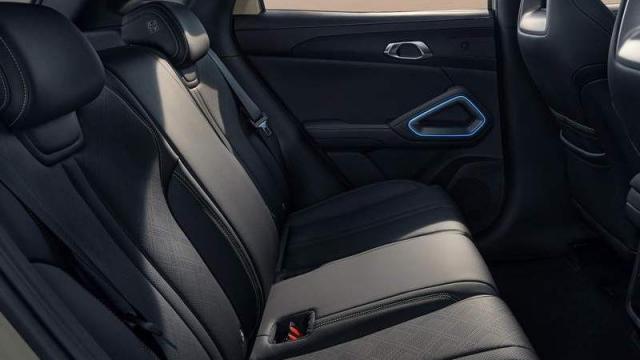 BYD ATTO 2 1