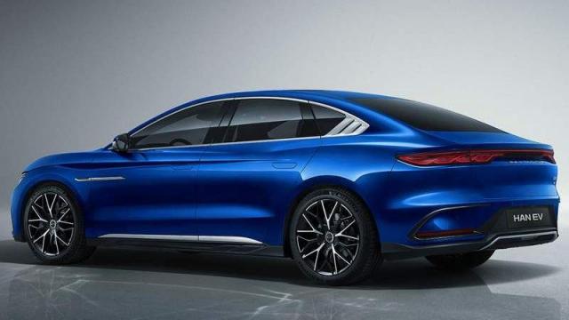 BYD HAN posteriore