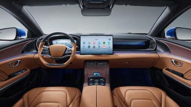 BYD HAN interni