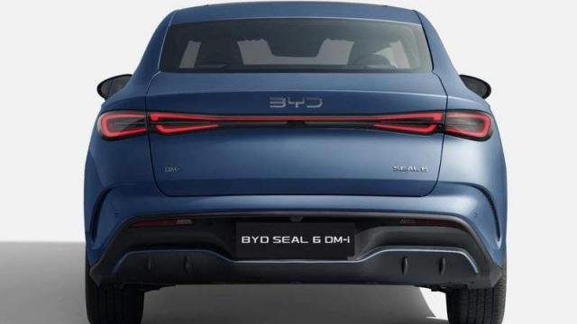 BYD Seal 6 DM-i posteriore