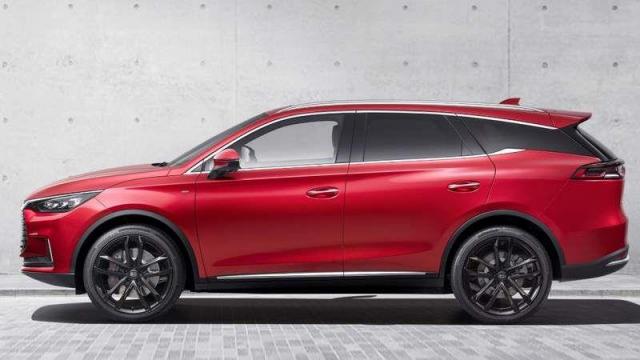 BYD TANG profilo