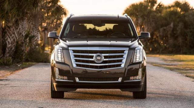 Cadillac Escalade anteriore