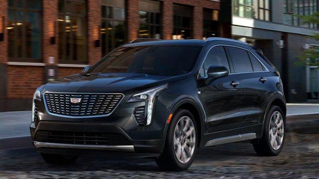 Cadillac XT4 anteriore