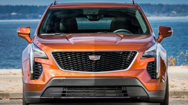 Cadillac XT4 anteriore immagine