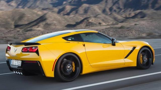 Chevrolet Corvette Stingray profilo