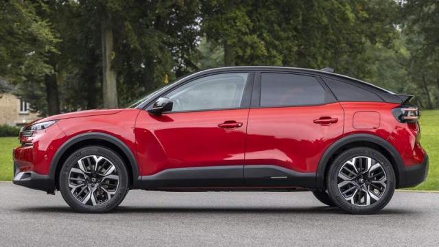 Citroen Nuova C4 profilo