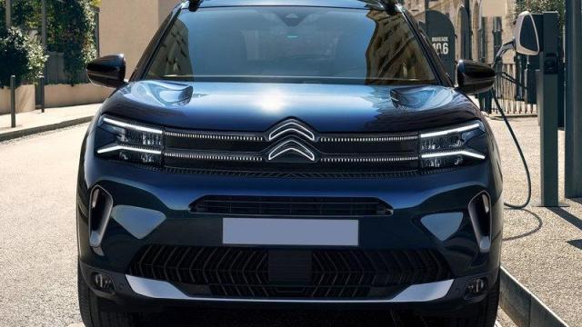 Citroën Nuovo C5 Aircross Plug-In Hybrid anteriore