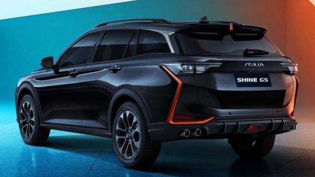 Dongfeng Shine GS posteriore