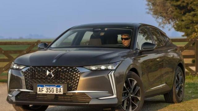 DS 4 statica