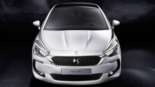 DS DS 5 anteriore