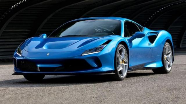 Ferrari F8 Tributo blu