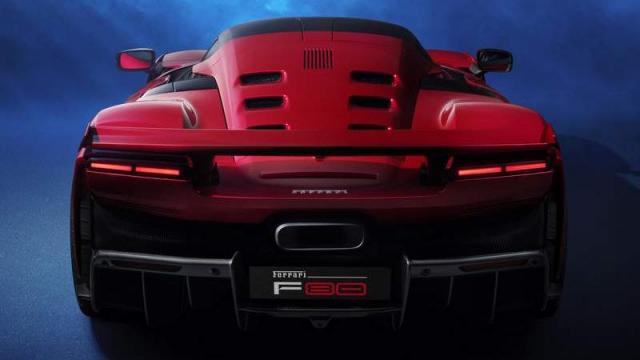 Ferrari F80 posteriore