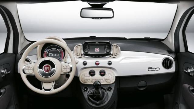 FIAT 500C interni