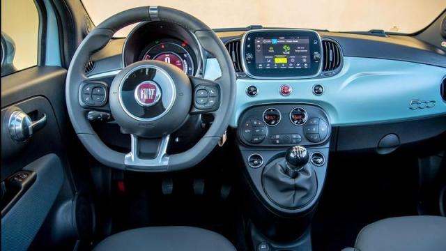 FIAT 500 Hybrid interni