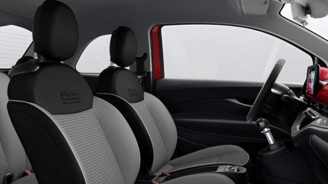 FIAT 500 Hybrid 1