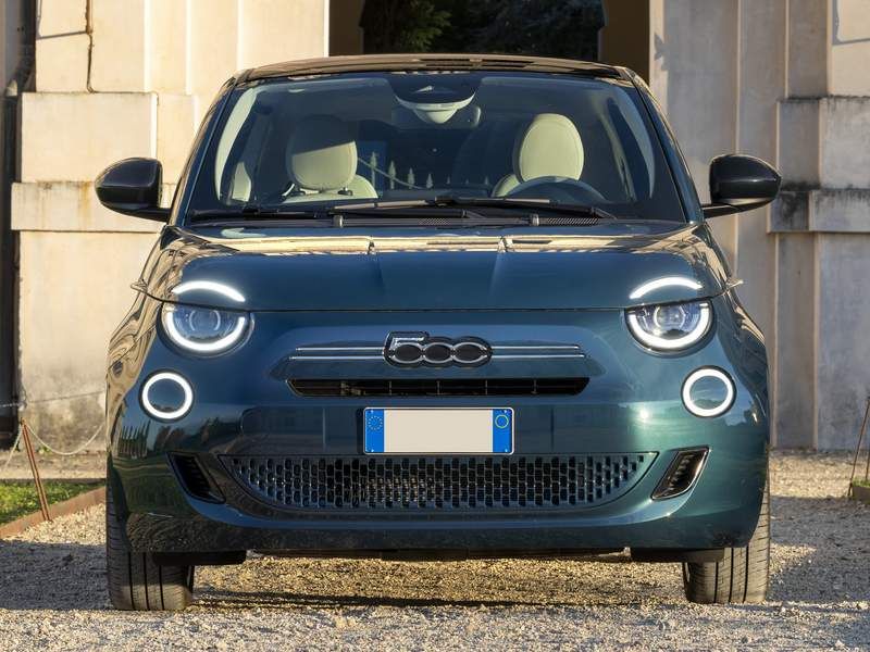 FIAT 500 Hybrid 3+1 2