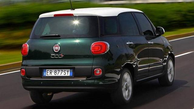 FIAT 500L Living 4