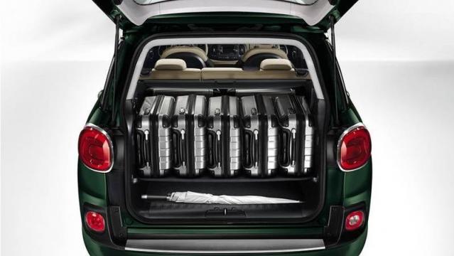 FIAT 500L Living bagagliaio