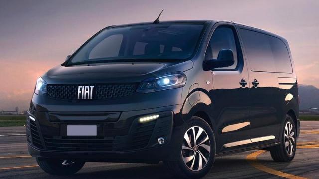 FIAT e-Ulysse tre quarti anteriore