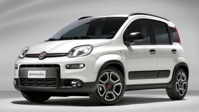 FIAT Panda Life tre quarti anteriore