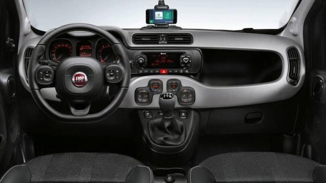 FIAT Panda City Cross interni