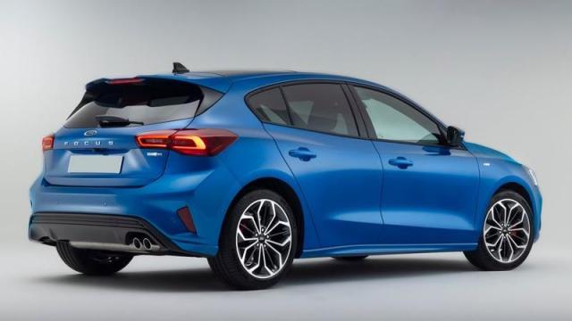 Ford Nuova Focus tre quarti posteriore