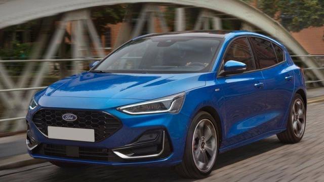 Ford Nuova Focus tre quarti anteriore