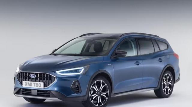 Ford Focus Active Wagon statica