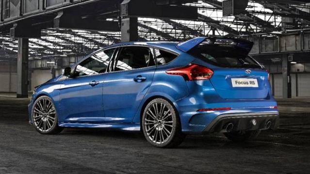 Ford Focus RS posteriore