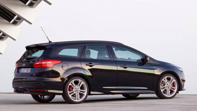 Ford Focus ST Wagon laterale