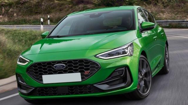 Ford Nuova Focus ST tre quarti anteriore