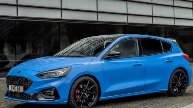 Ford Focus ST profilo