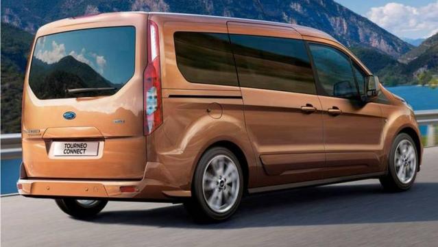 Ford Tourneo Connect 7 posteriore