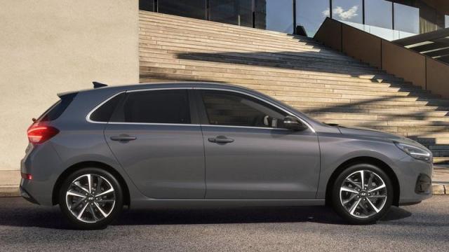 Hyundai Nuova i30 profilo