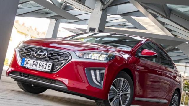 Hyundai Ioniq Hybrid movimento