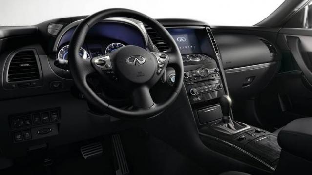 Infiniti QX70 interni