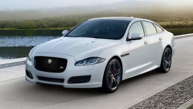 Jaguar XJ esterno 3