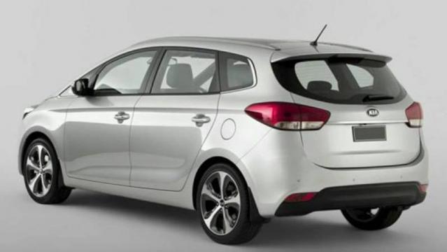 KIA Carens 5