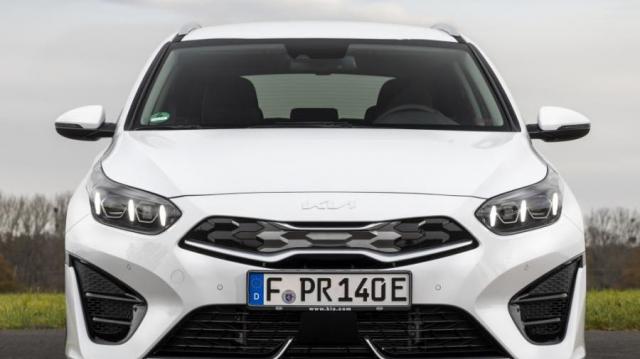 Kia Ceed bianca