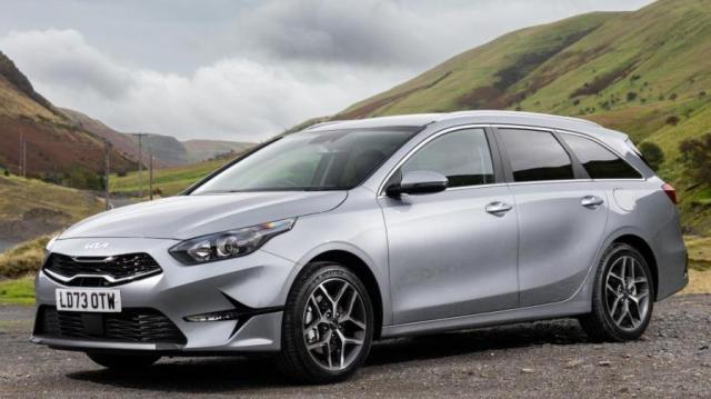 Kia ceed SW profilo
